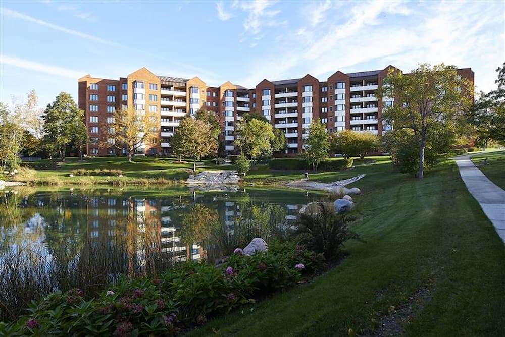 exterior photo of Beacon Hill
